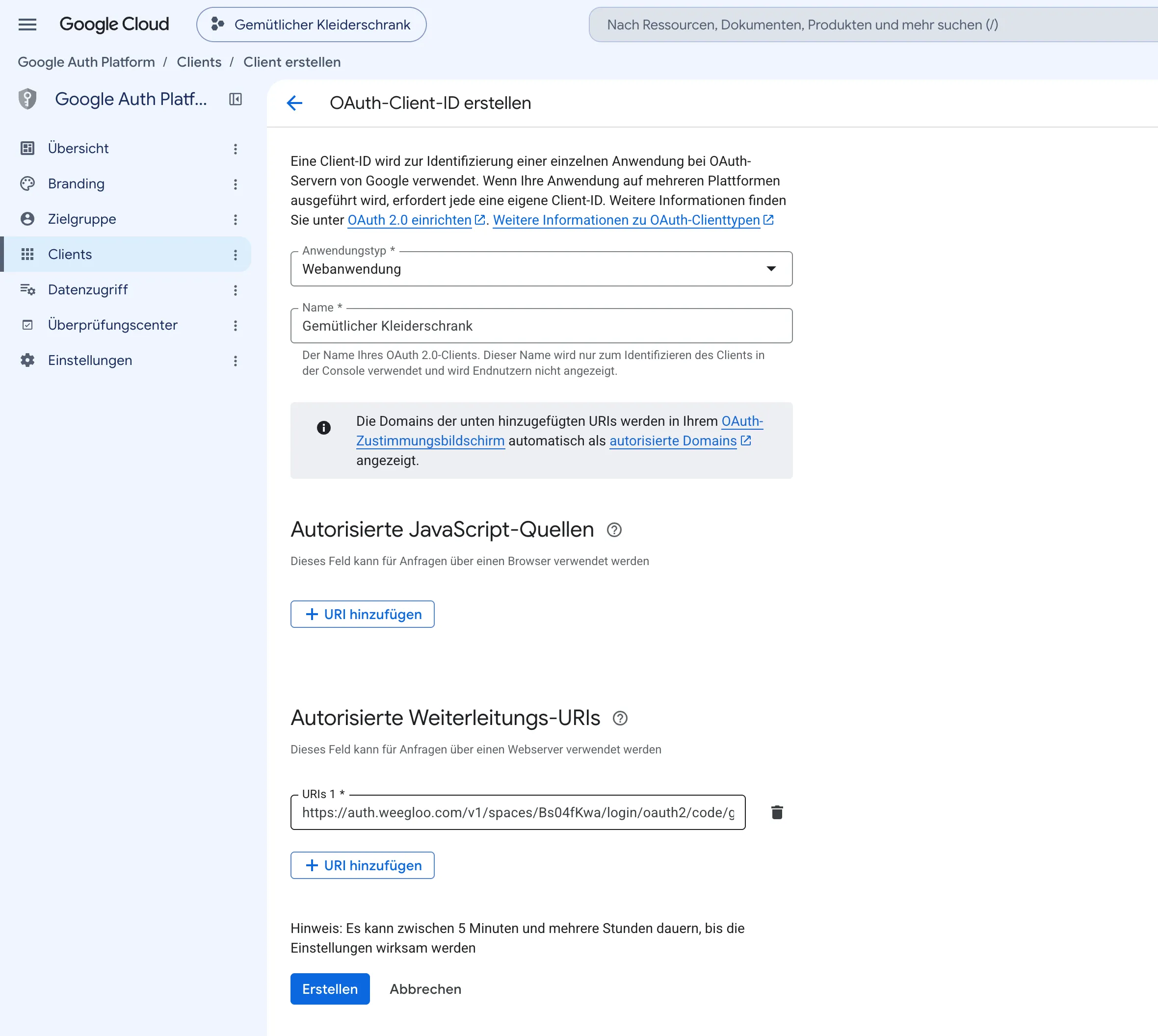 Das Formular mit der Adresse in den Autorisierten Weiterleitungs-URIs. Autorisierte JavaScript-Quellen ist leer