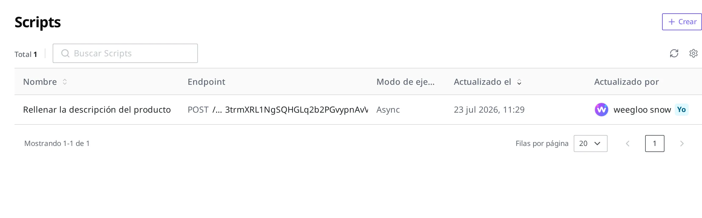 Pantalla de la lista de Script. El Script "Rellenar la descripción del producto" se ve en una fila con método HTTP POST y modo de ejecución Async