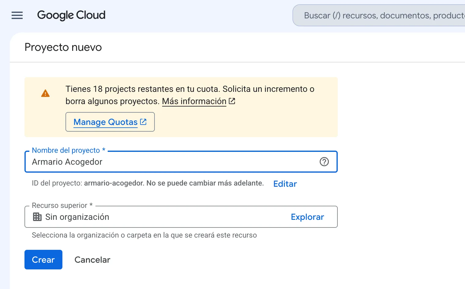 Pantalla de proyecto nuevo. En el nombre del proyecto está escrito "Armario Acogedor" y debajo está el botón Crear