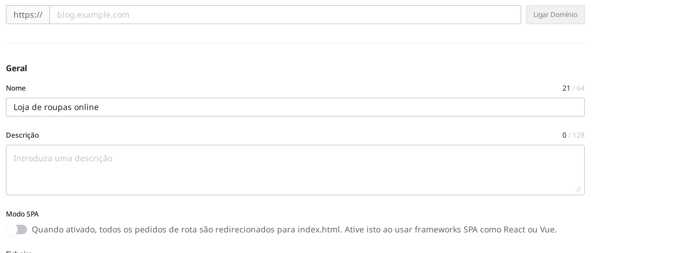 O espaço dos arquivos de publicação na tela do Web Hosting. As informações do pacote publicado atualmente e o momento imediatamente antes de enviar um novo pacote de arquivos para publicar de novo