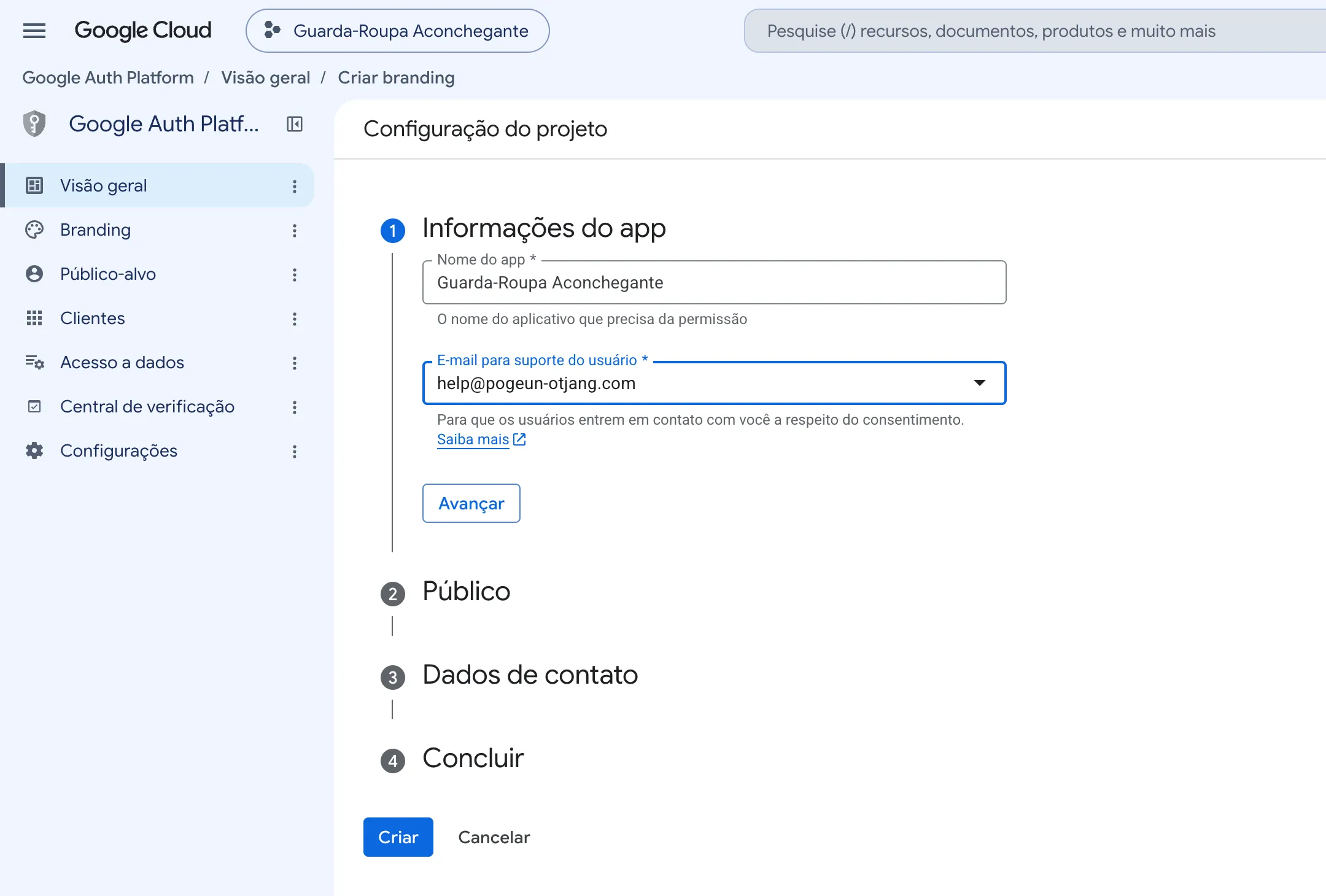 Etapa 1 Informações do app da configuração do projeto. O nome do app é "Guarda-Roupa Aconchegante" e o e-mail para suporte do usuário está preenchido